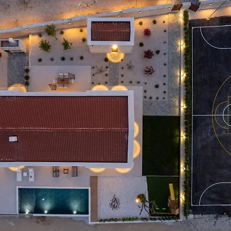Villa Luxury Terra & Aria Dalmatica Heated Pool Sauna & Jacuzzi *