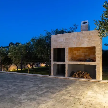 Villa Luxury Terra & Aria Dalmatica Heated Pool Sauna & Jacuzzi *