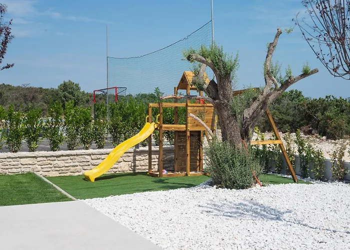 Luxury Terra & Aria Dalmatica Heated Pool Sauna & Jacuzzi Villa *