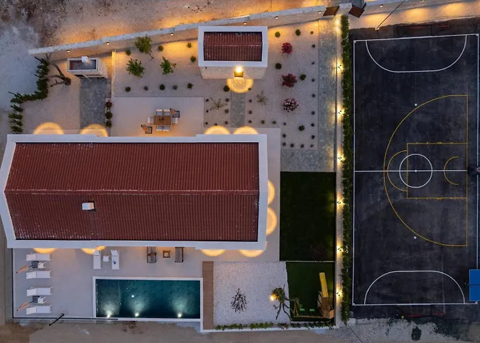 Villa Luxury Terra & Aria Dalmatica Heated Pool Sauna & Jacuzzi *
