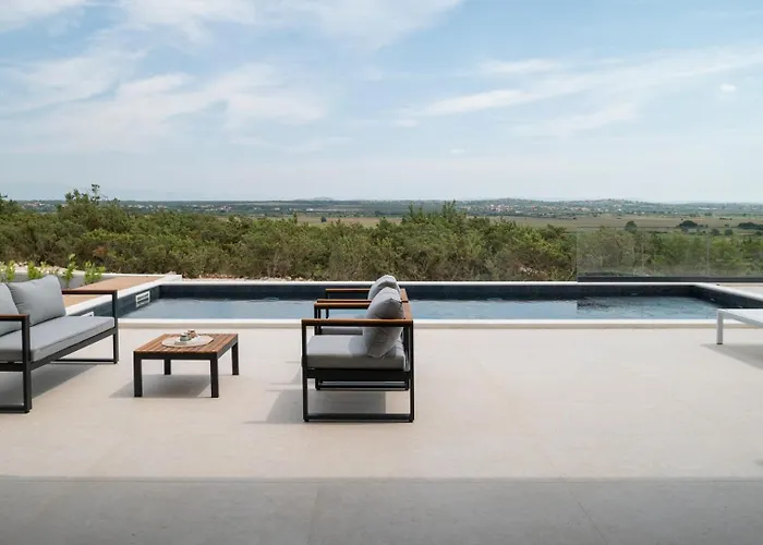 Luxury Terra & Aria Dalmatica Heated Pool Sauna & Jacuzzi Villa Sikovo
