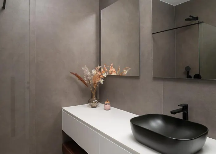 Luxury Terra & Aria Dalmatica Heated Pool Sauna & Jacuzzi * Sikovo